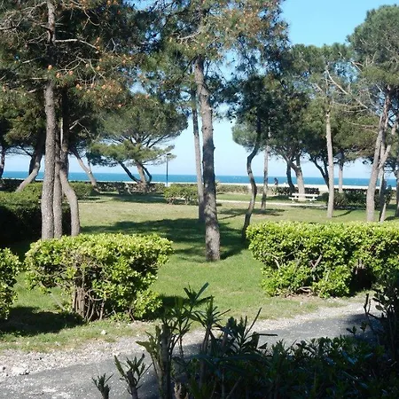Apartment T2 Front De Mer Sur La Plage